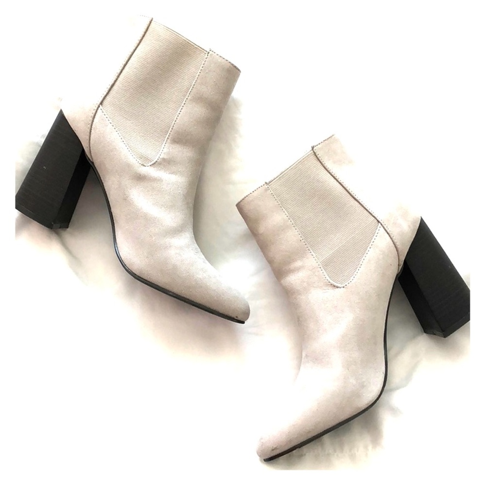 💥SOLD Suede ankle boots